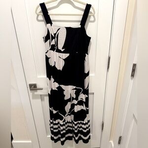 Nine West Black and Cream Floral Maxi Dress